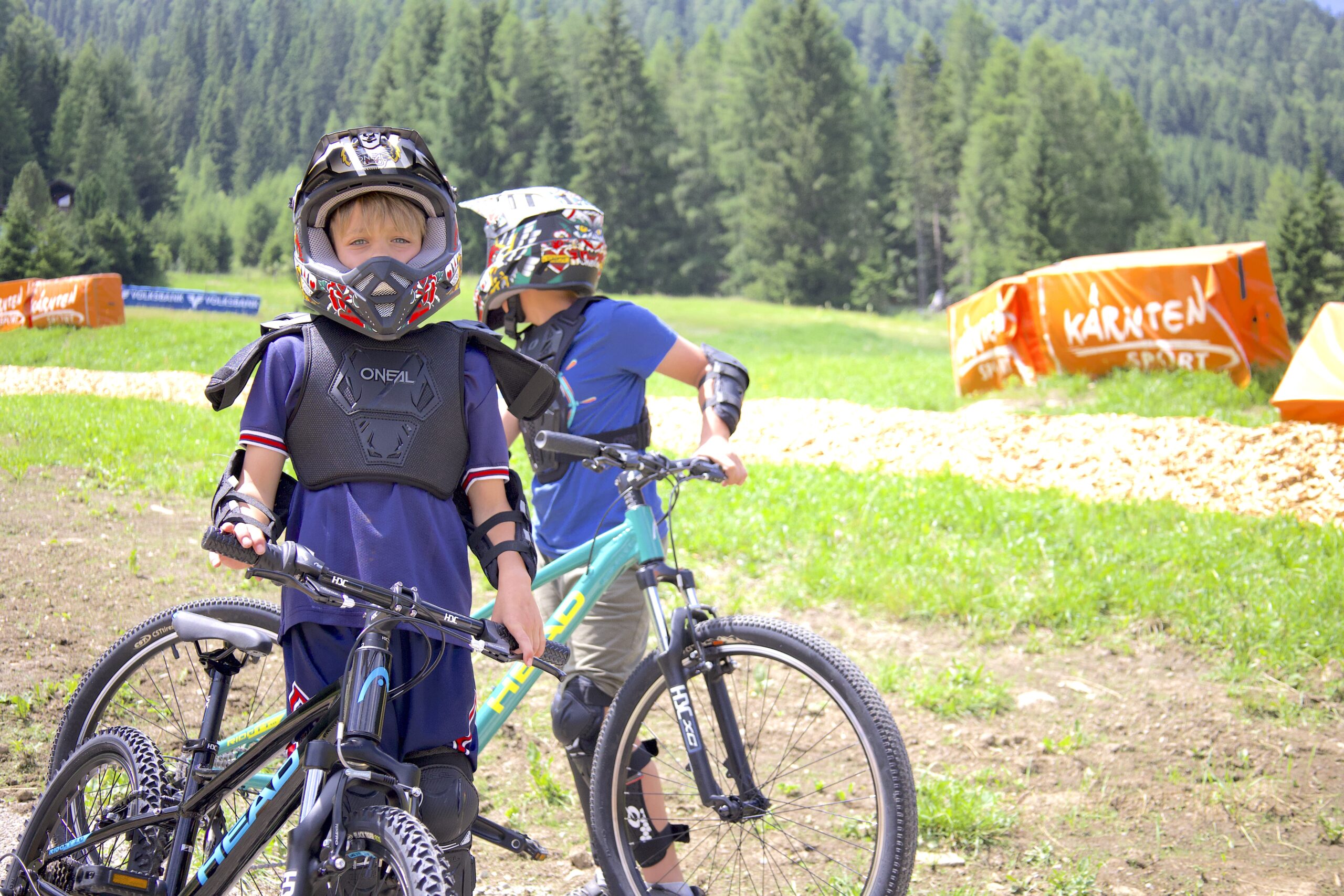 KIDS BIKE PARK – OUTDOORPARK INNERKREMS