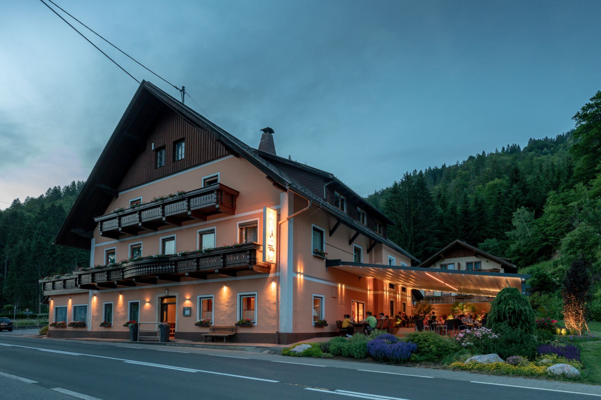 Hotel-Gasthof Strasswirt